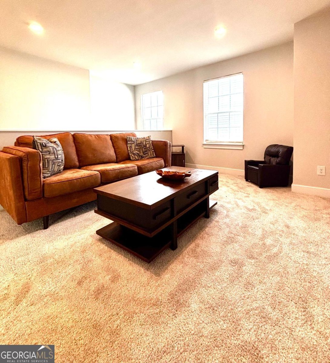 305 Meuse Lane Locust Grove - 37