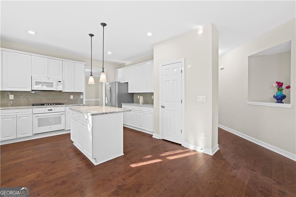 3010 Lakeside Court Johns Creek - Photo 12