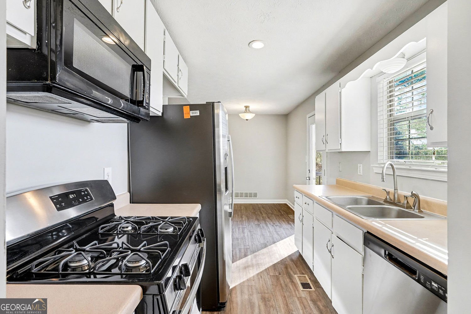 33 Peach Forest Place Douglasville - 8