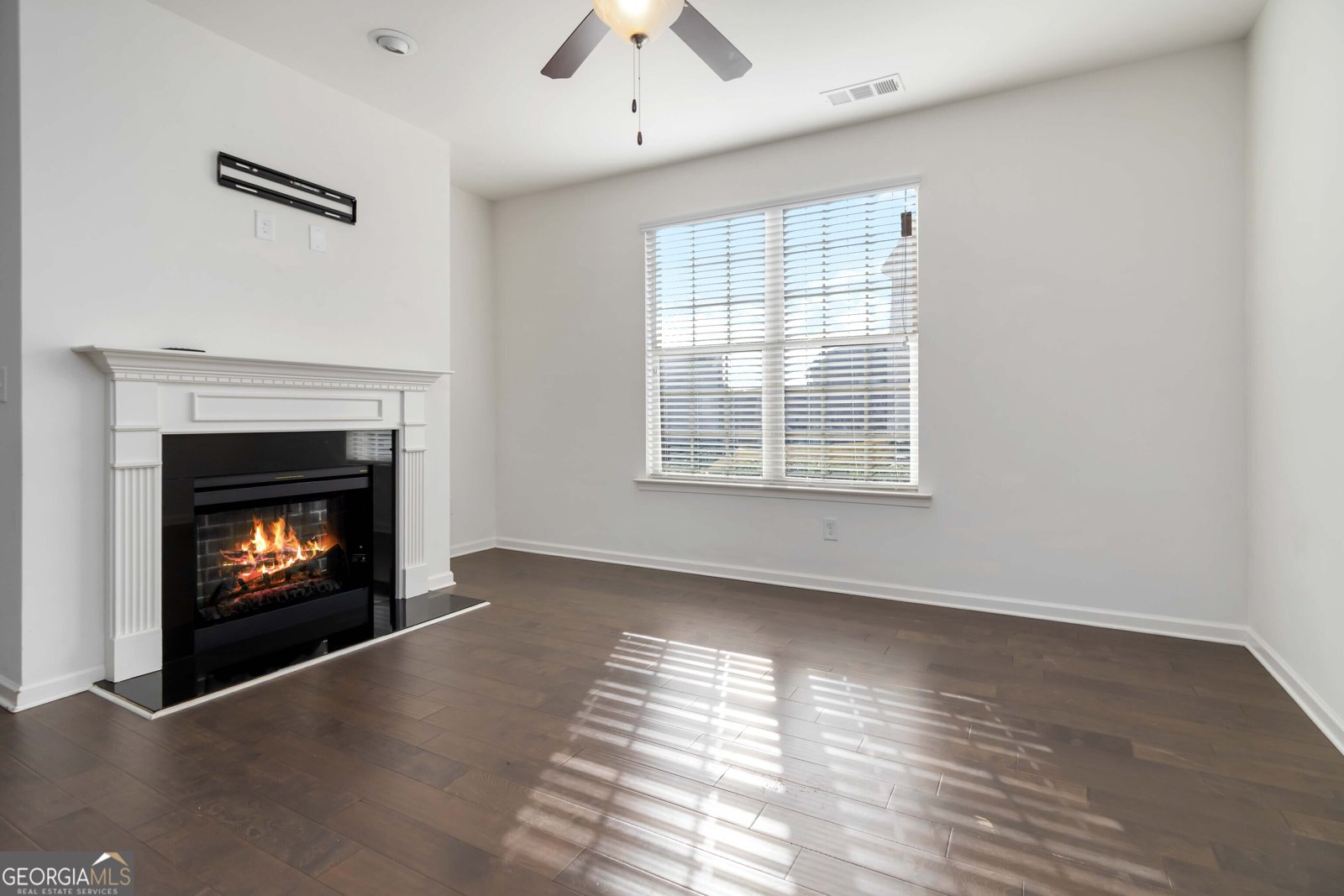 7729 Rutgers Circle Fairburn - 8