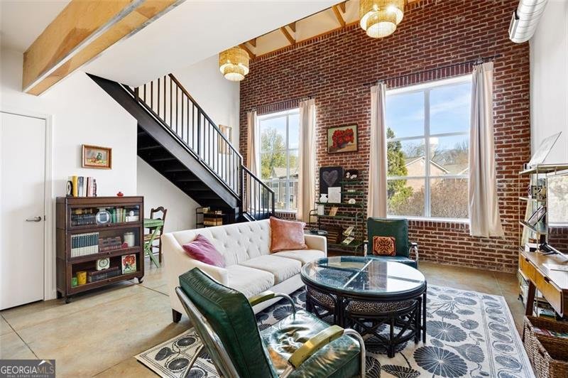 445 SESSIONS Street Marietta - 11