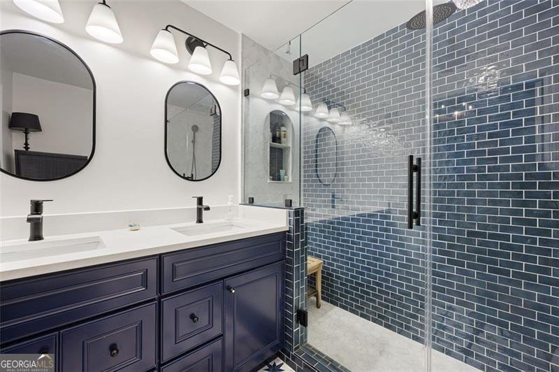 445 SESSIONS Street Marietta - 24