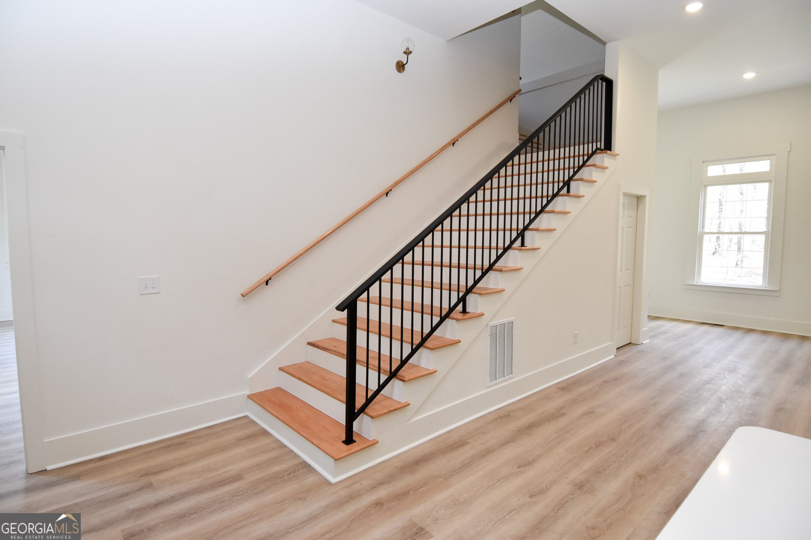 63 Alabama Road The Rock - 16