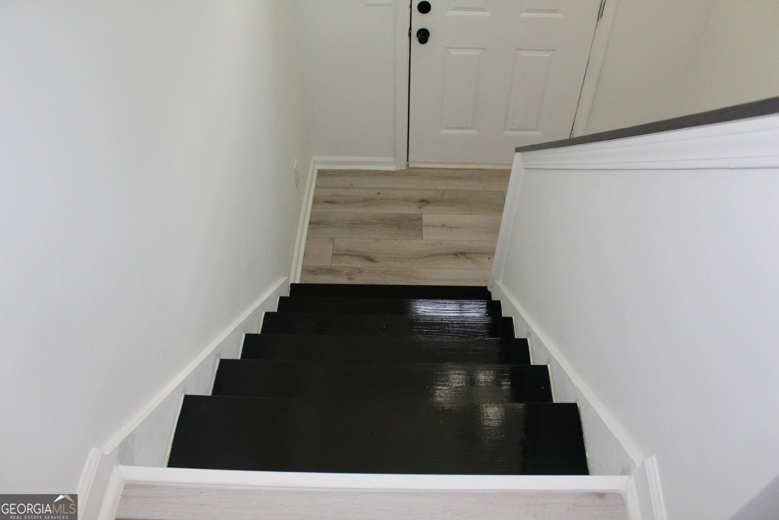 453 Fernwood circle Statham - 7