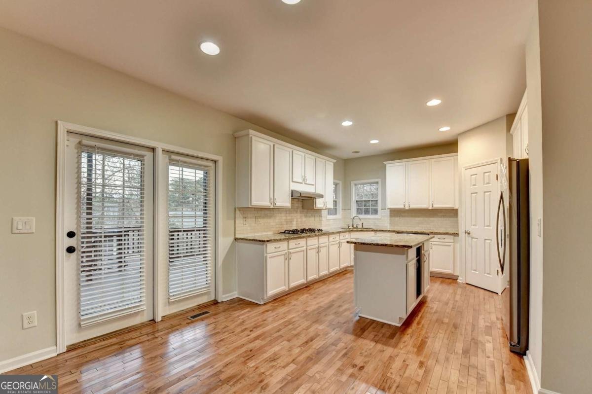 105 Villa Place Court Tucker - 16