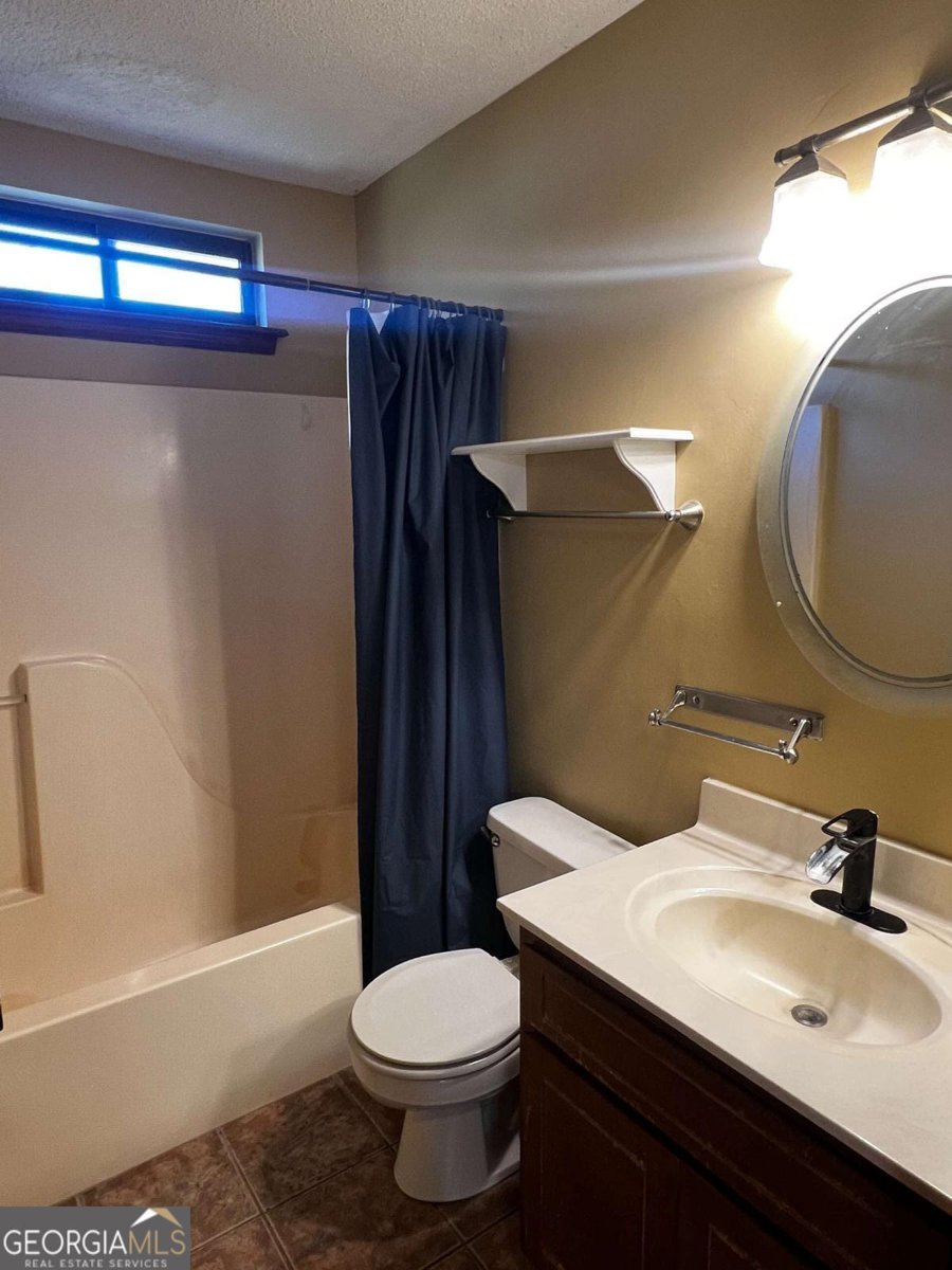 132 Woodvalley Drive Kingsland - 11