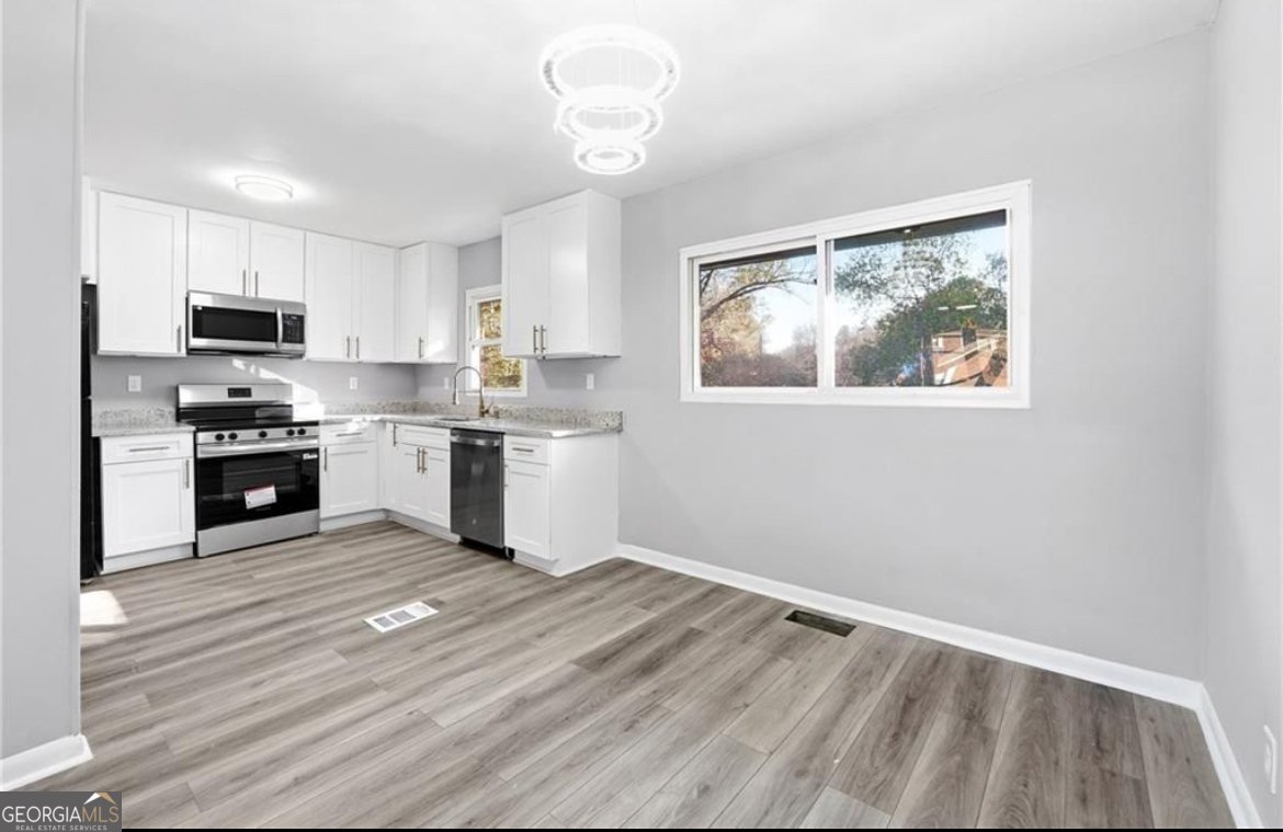 1376 Colony East Circle Stone Mountain - 3