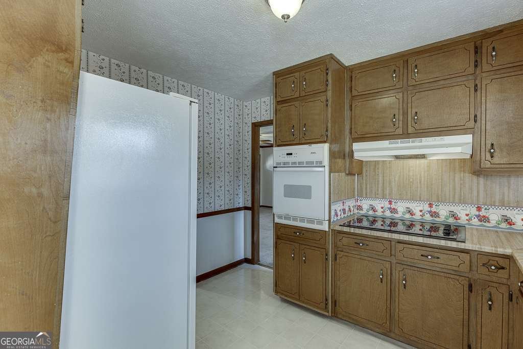 517 Cole Drive Lilburn - 14