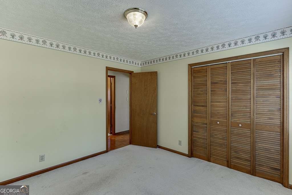 517 Cole Drive Lilburn - 19