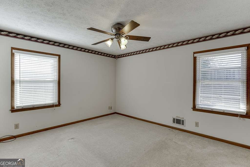 517 Cole Drive Lilburn - 23