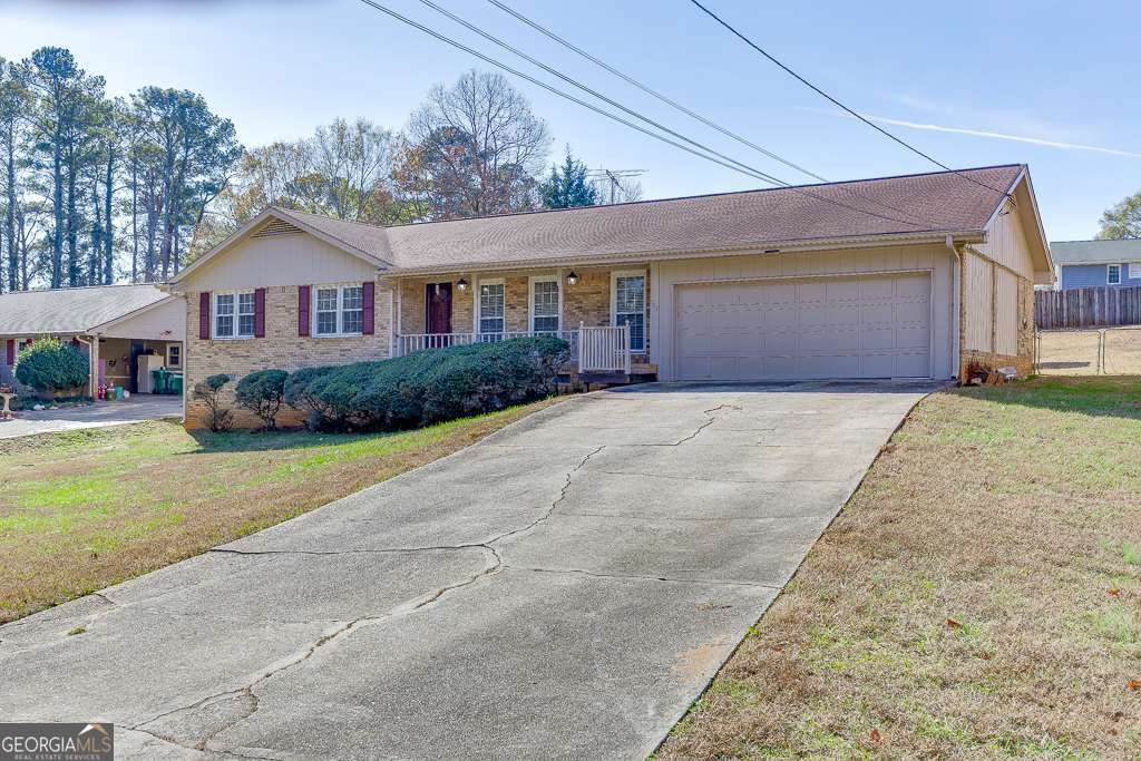 517 Cole Drive Lilburn - 3