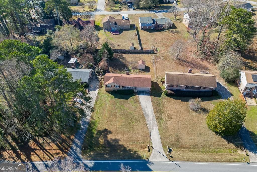 517 Cole Drive Lilburn - 33