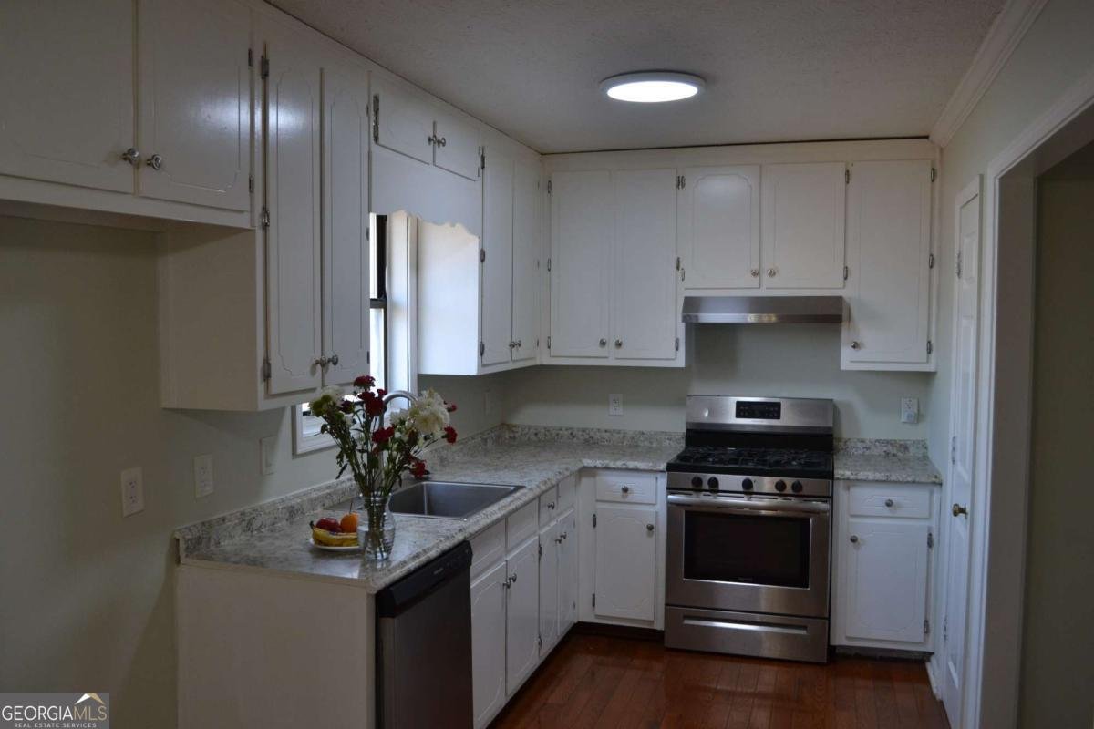 555 Lee Byrd Road Loganville - 11