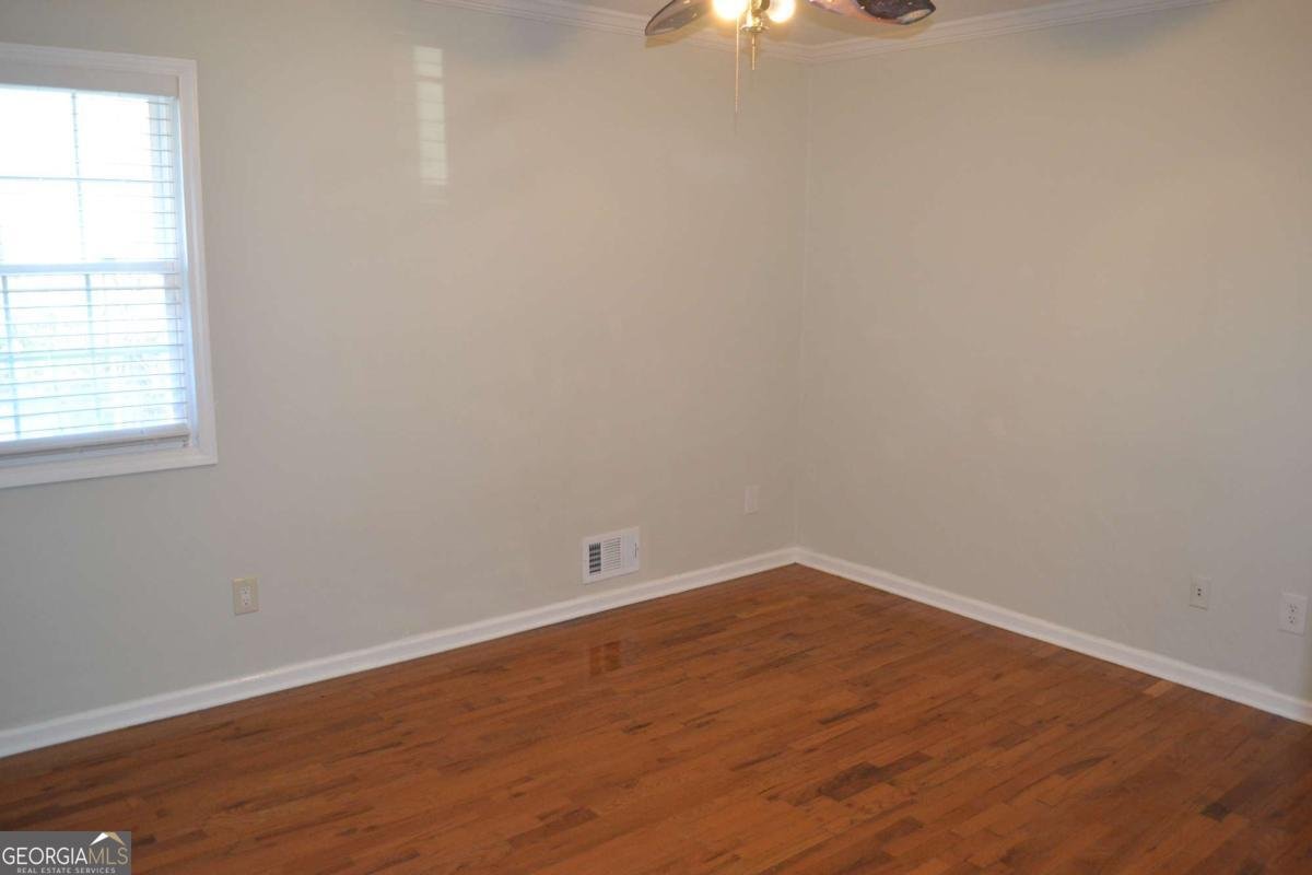 555 Lee Byrd Road Loganville - 20