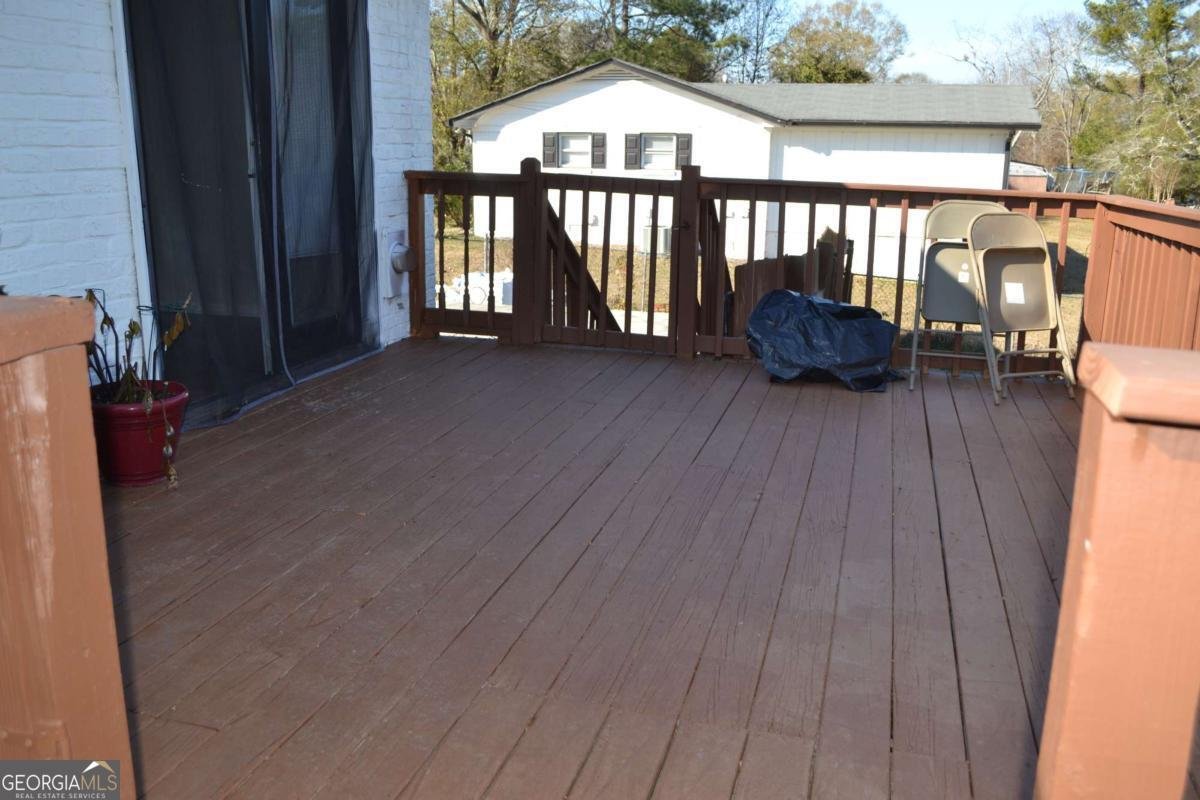 555 Lee Byrd Road Loganville - 5