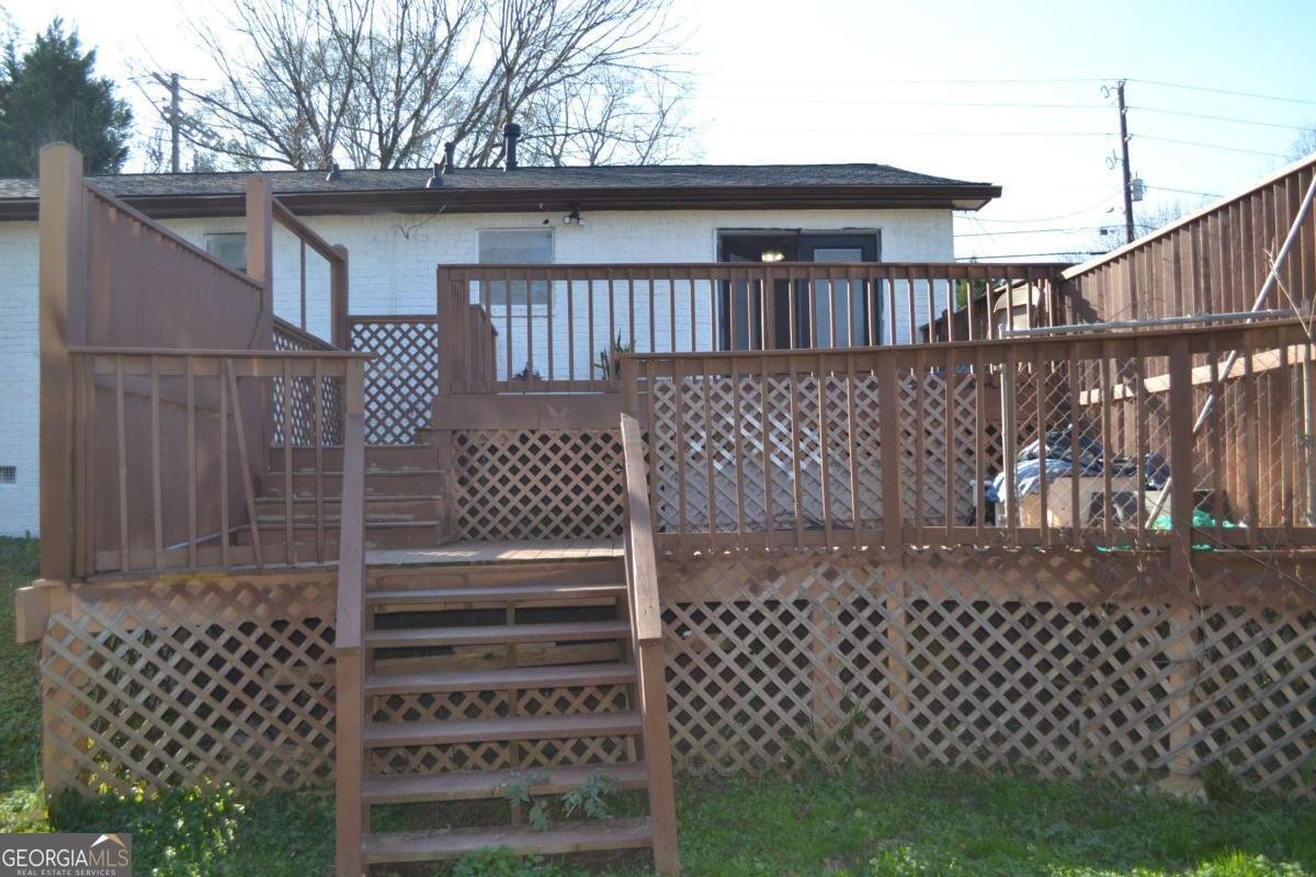 555 Lee Byrd Road Loganville - 8