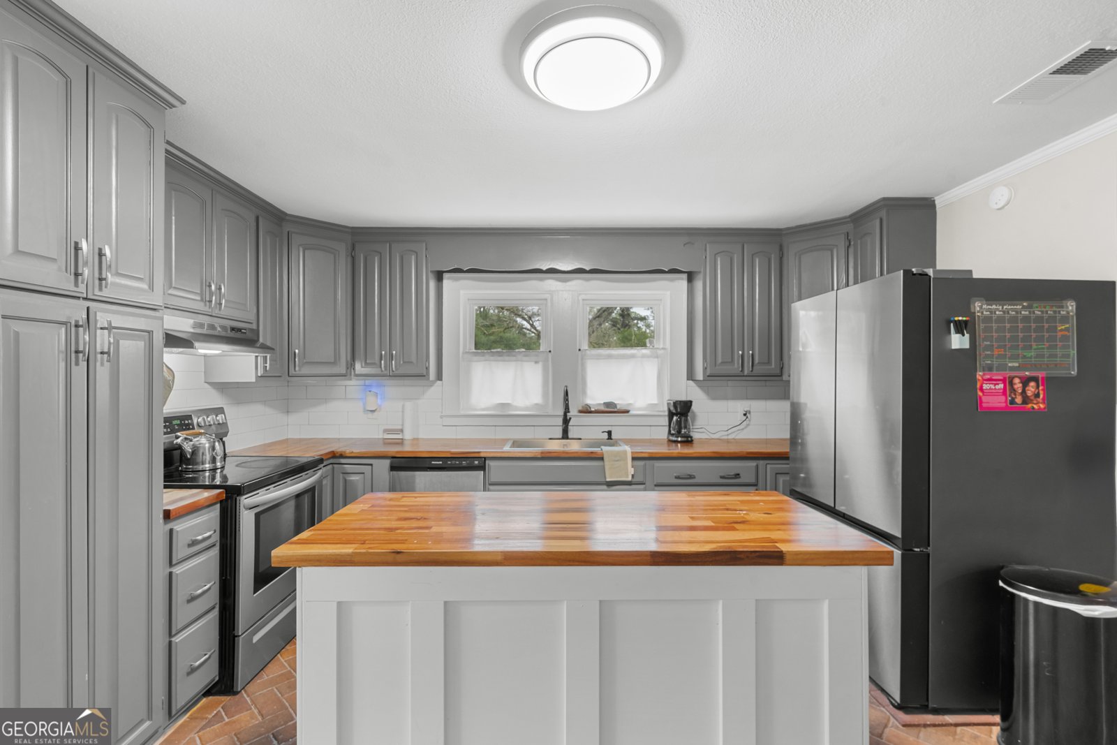 107 Dixie Avenue Sylvania - 6