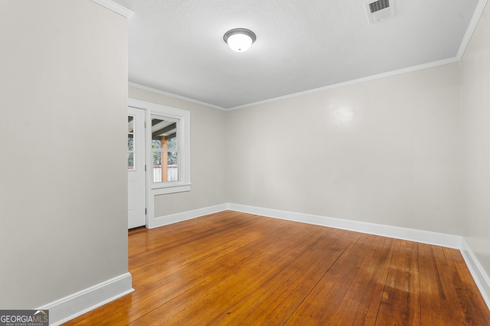 107 Dixie Avenue Sylvania - 8