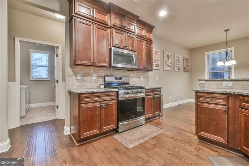 864 HAWKINS CREEK Drive JEFFERSON - 23