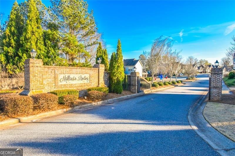 864 HAWKINS CREEK Drive JEFFERSON - 39