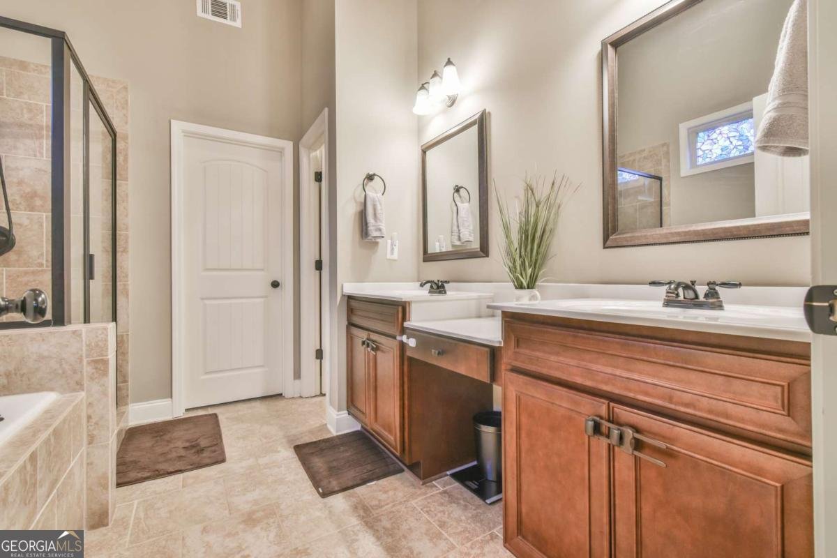 864 HAWKINS CREEK Drive Jefferson - 27