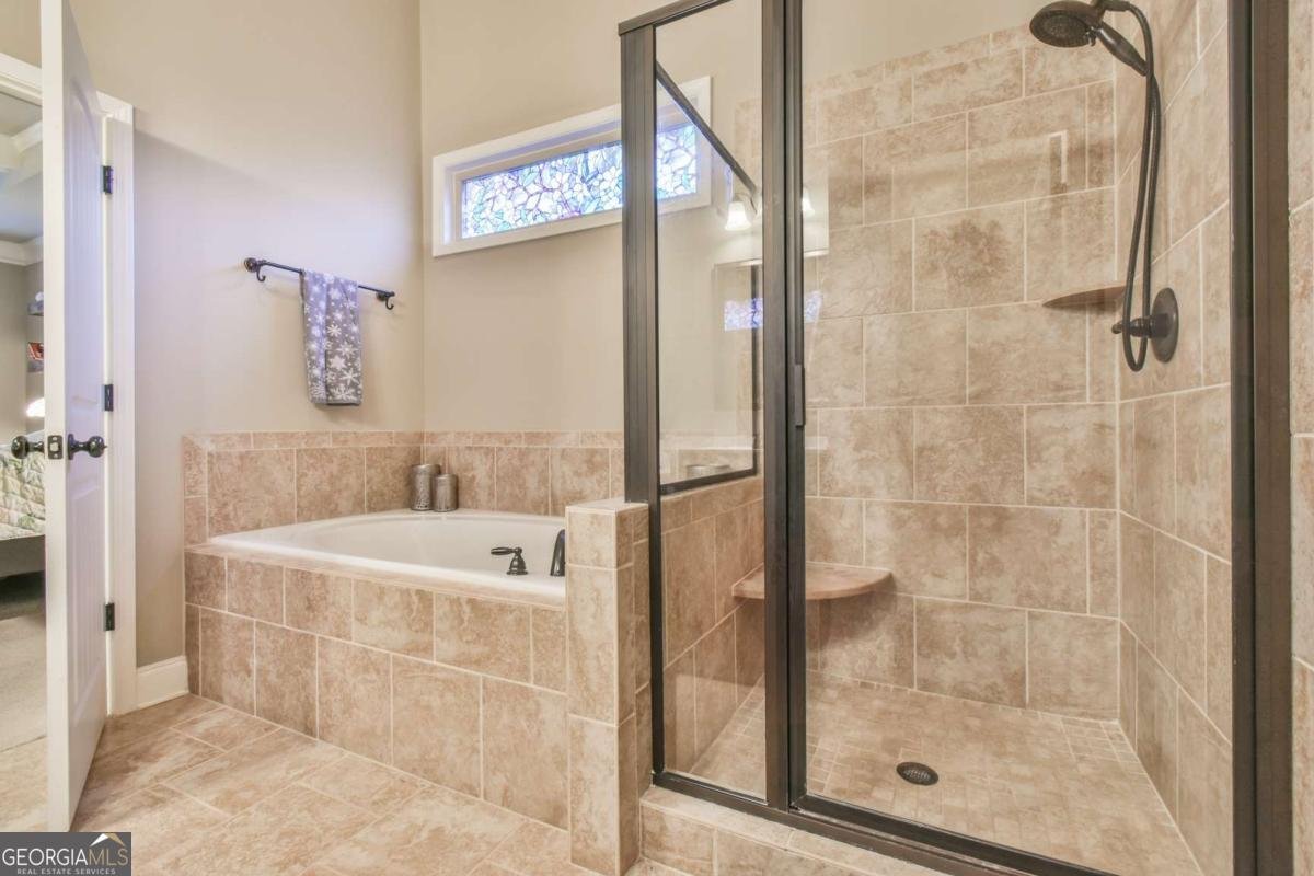 864 HAWKINS CREEK Drive Jefferson - 28