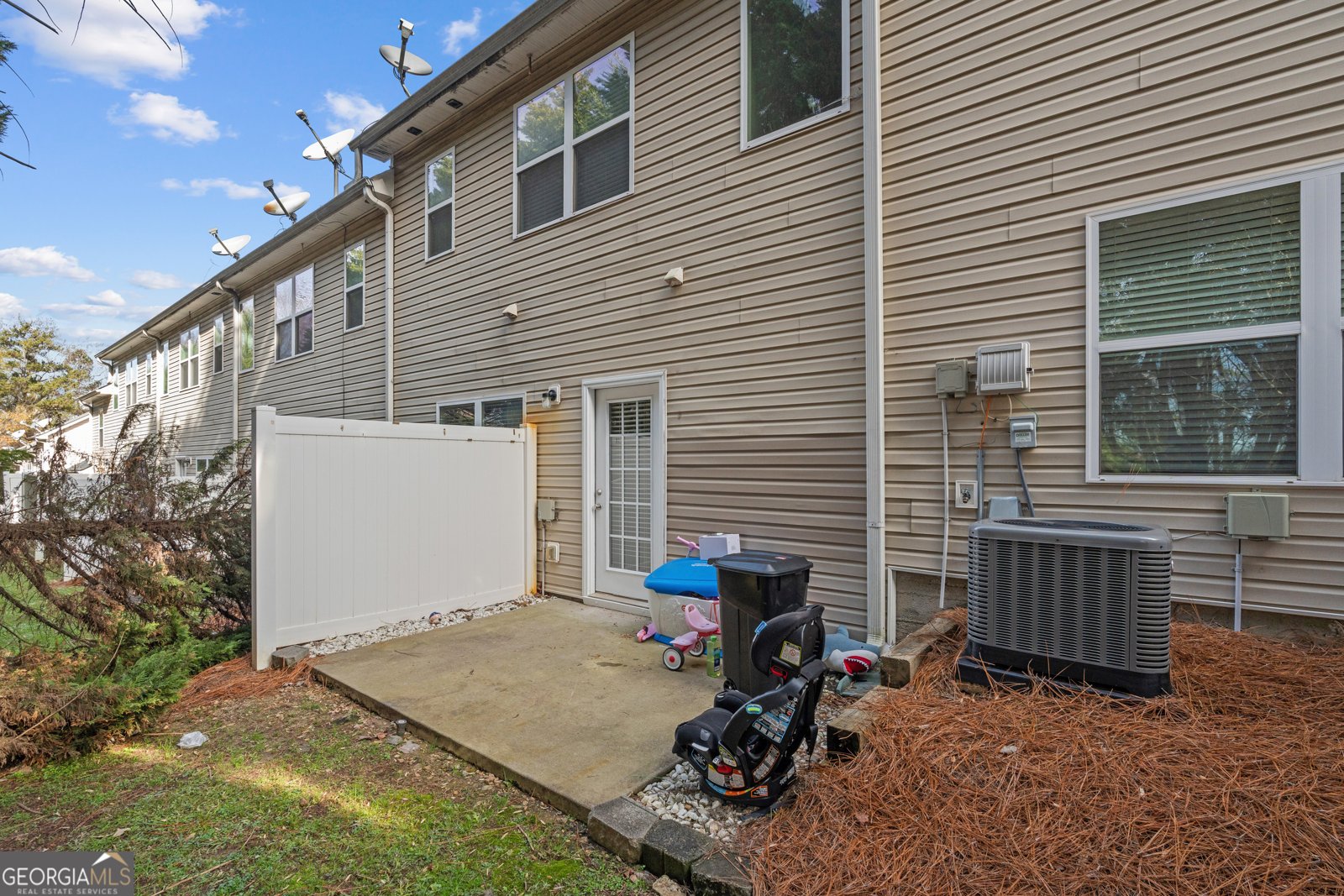 141 Mill Pond Xing Carrollton - 31