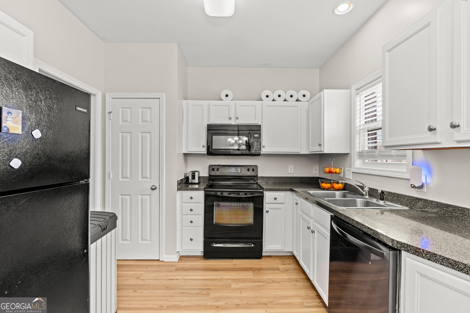 141 Mill Pond Xing Carrollton - 6