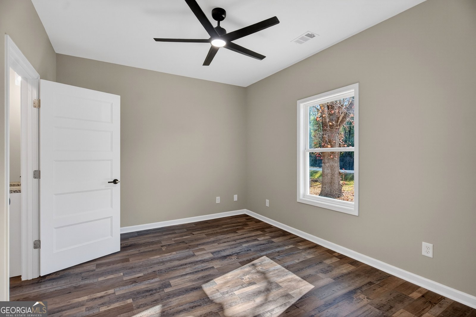 3080 15th Lanett - 17