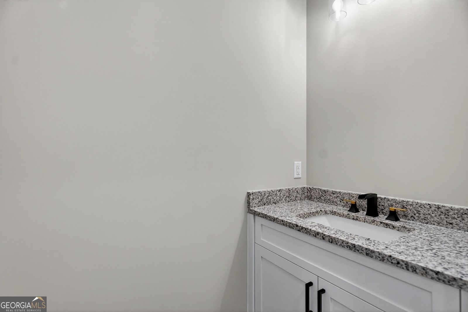 3080 15th Lanett - 23