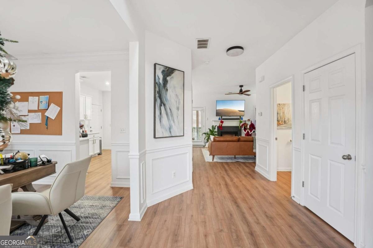 218 Haleys Court Woodstock - 37