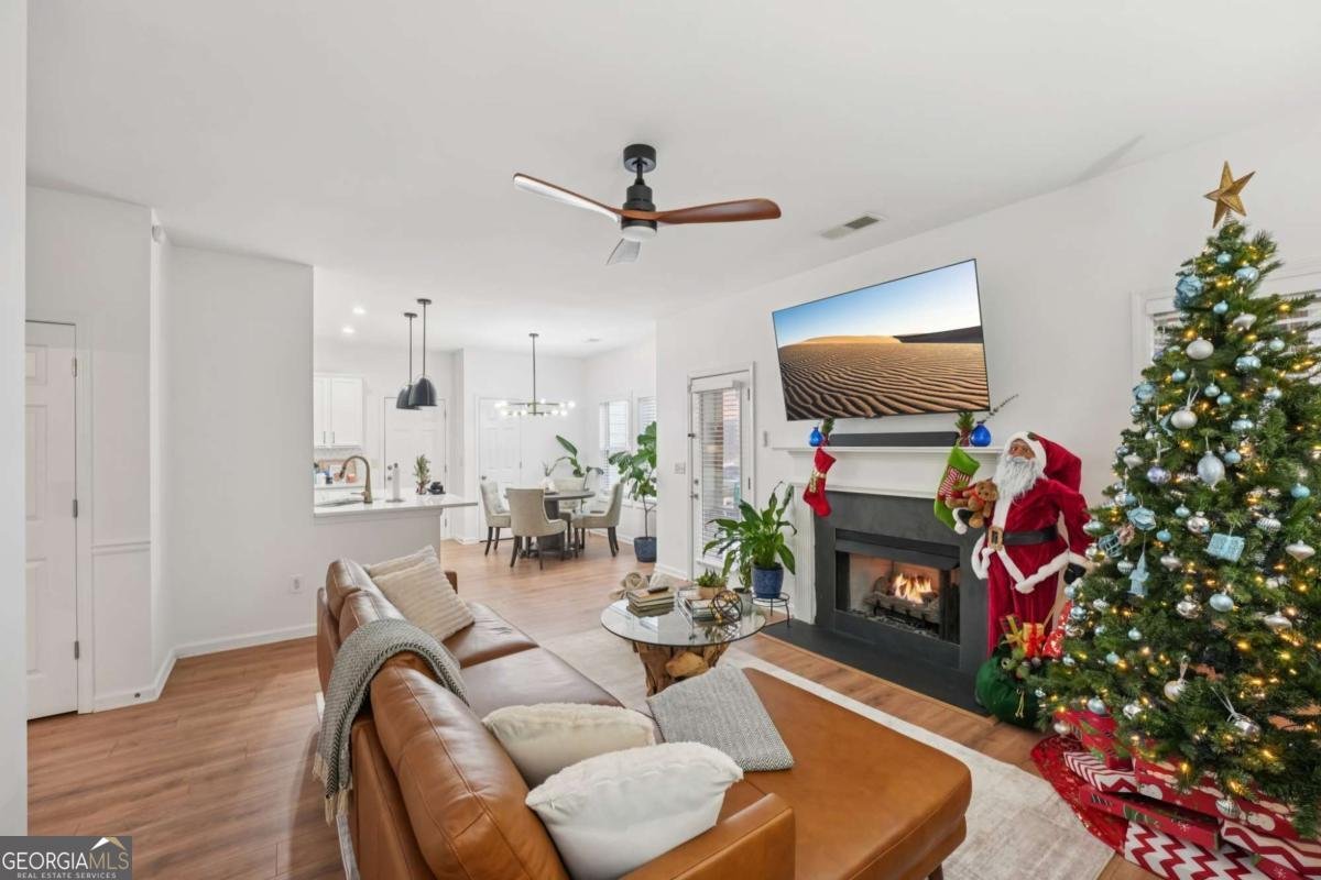 218 Haleys Court Woodstock - 8