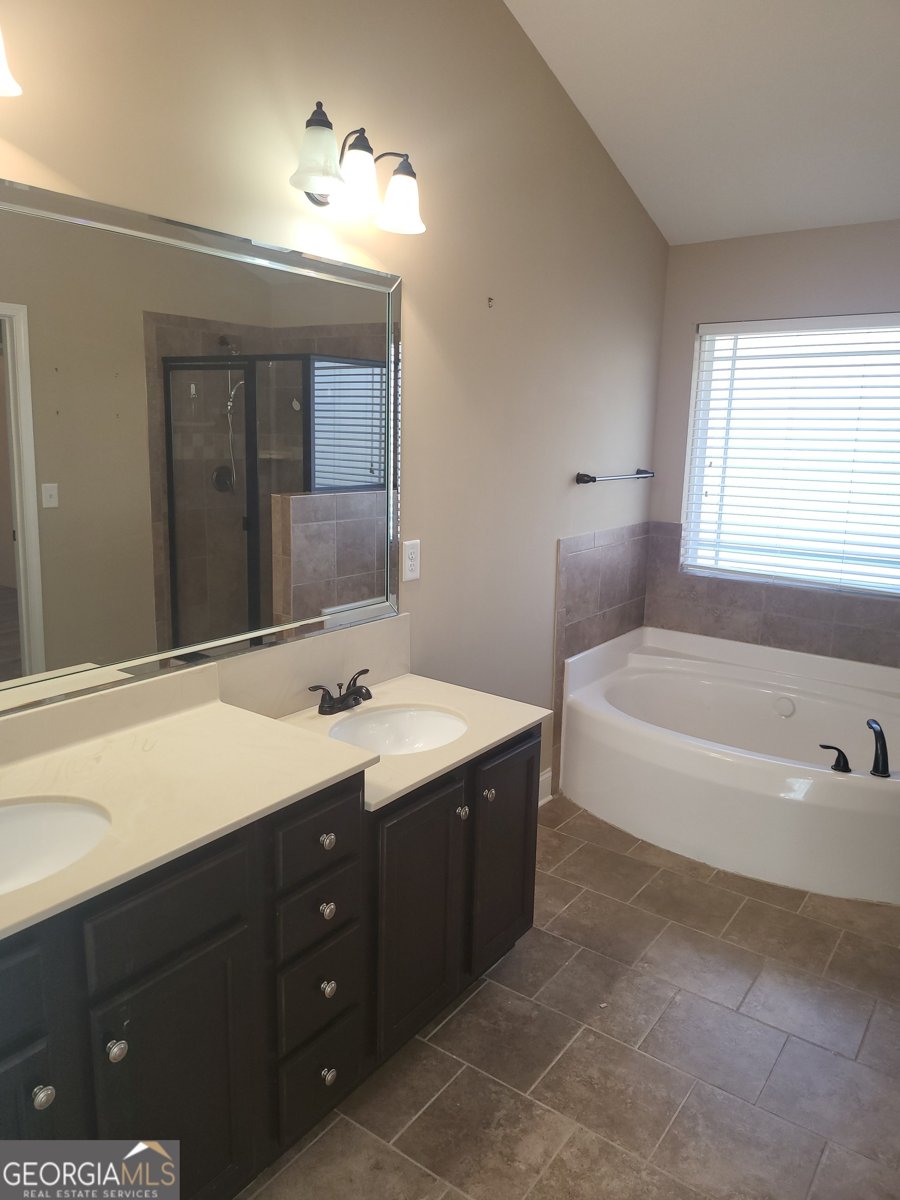 156 Tapestry Drive McDonough - 25