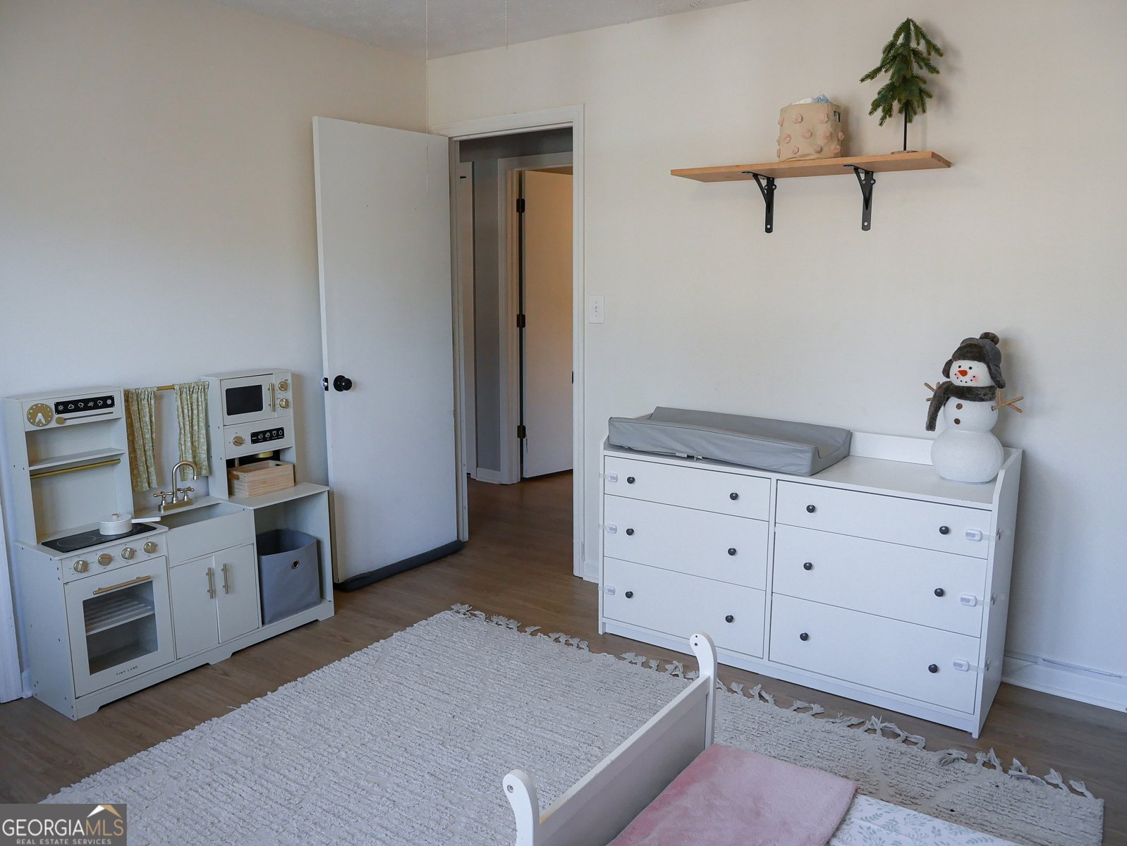 370 Ridgeview Drive Auburn - 26