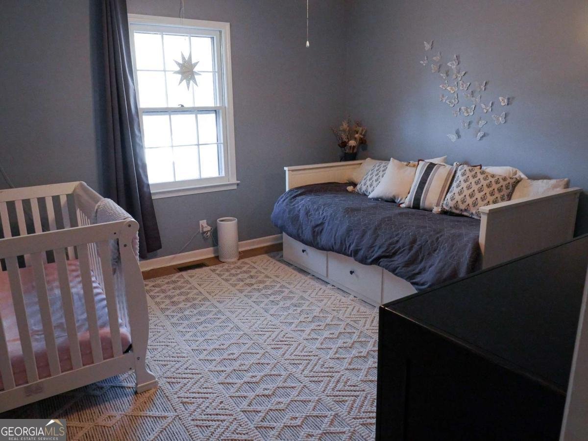 370 Ridgeview Drive Auburn - 18