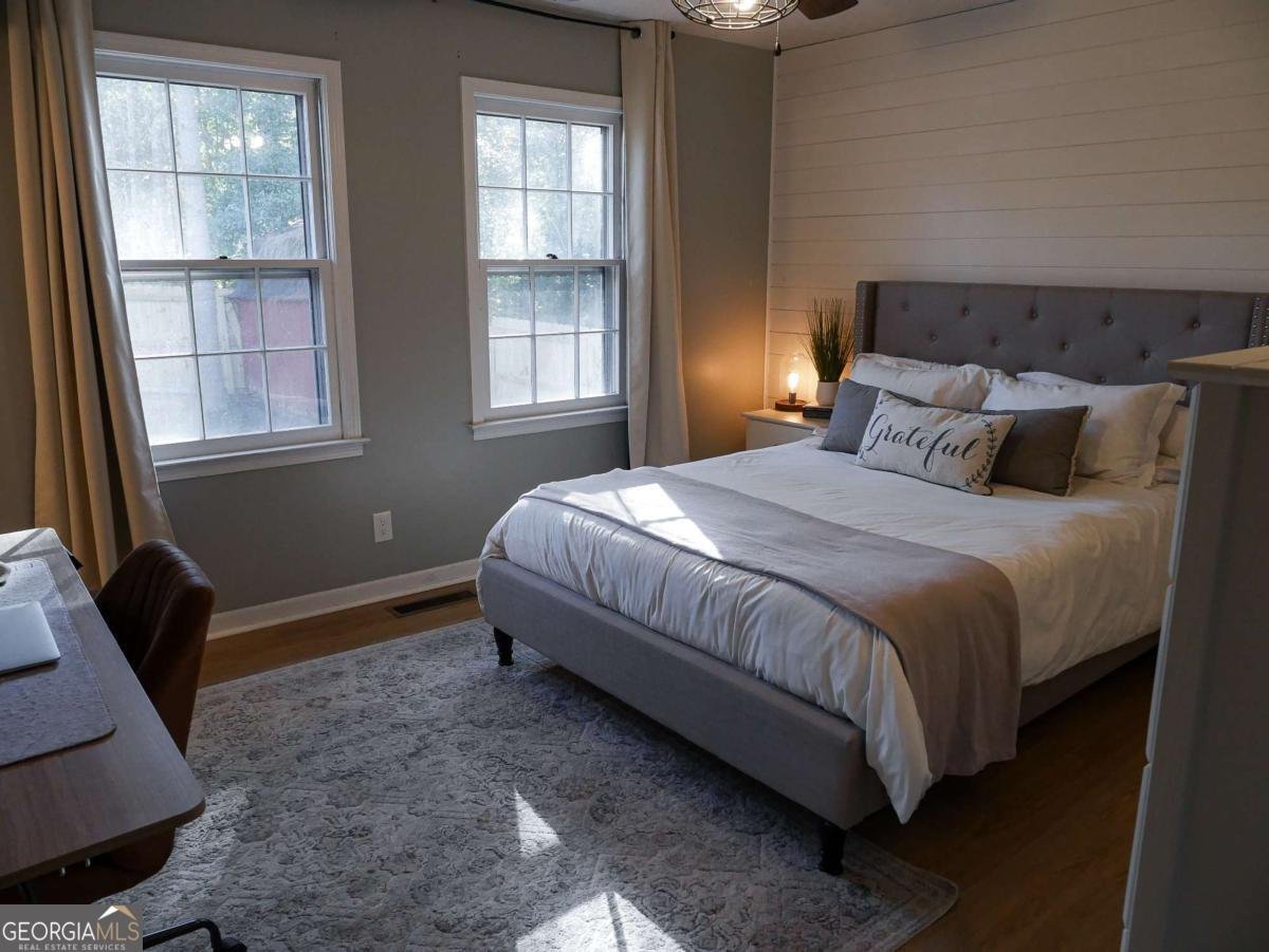 370 Ridgeview Drive Auburn - 27