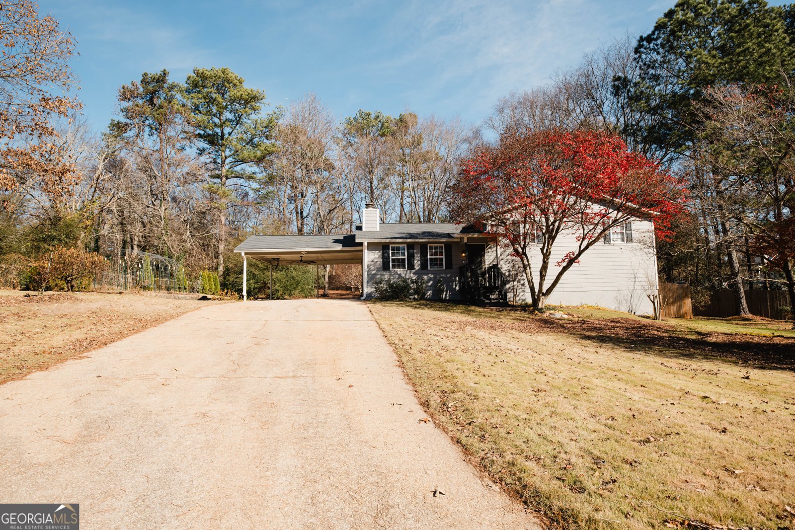 4906 Bent Pine Court Douglasville - main photo