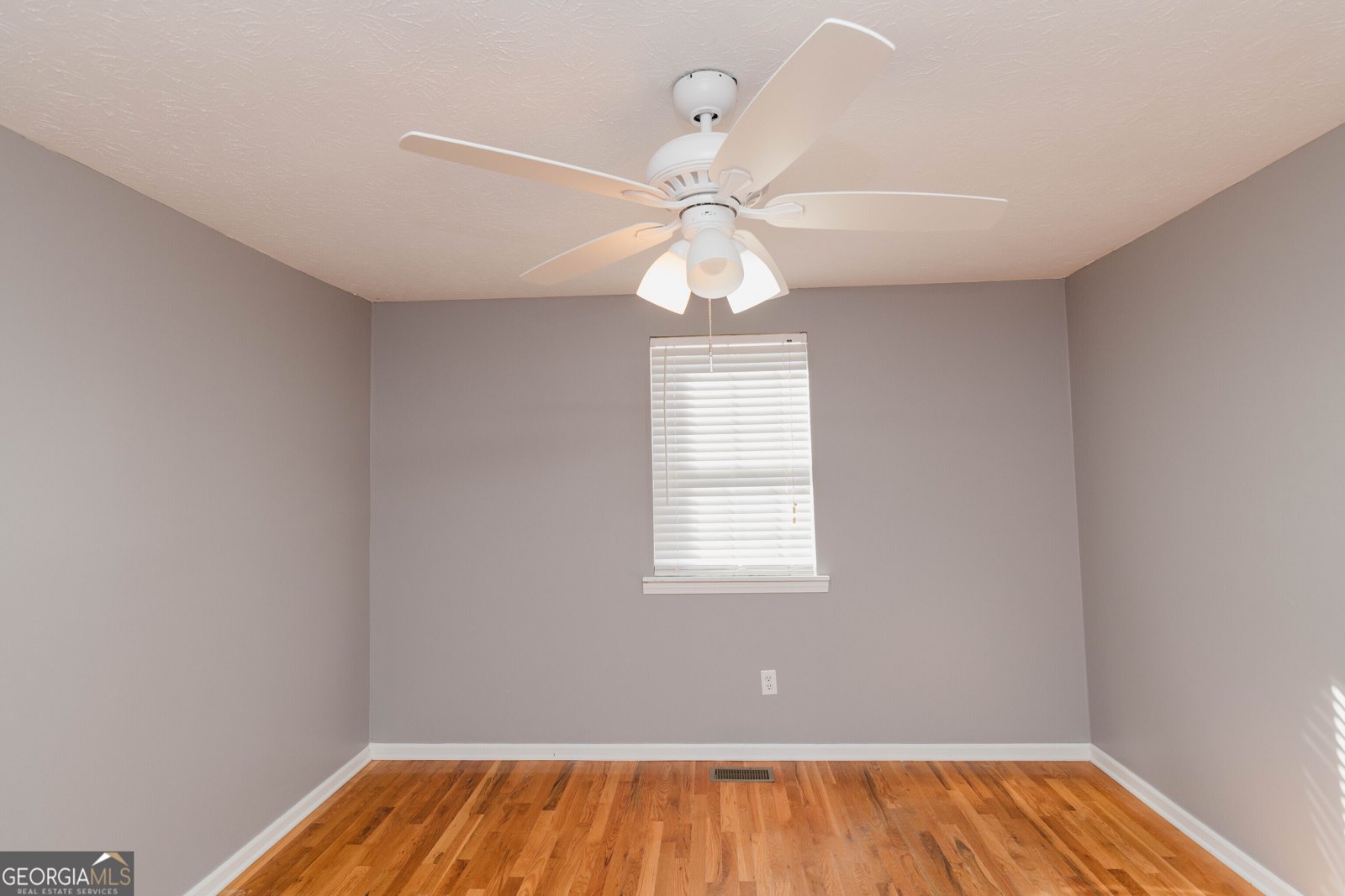 4906 Bent Pine Court Douglasville - 33