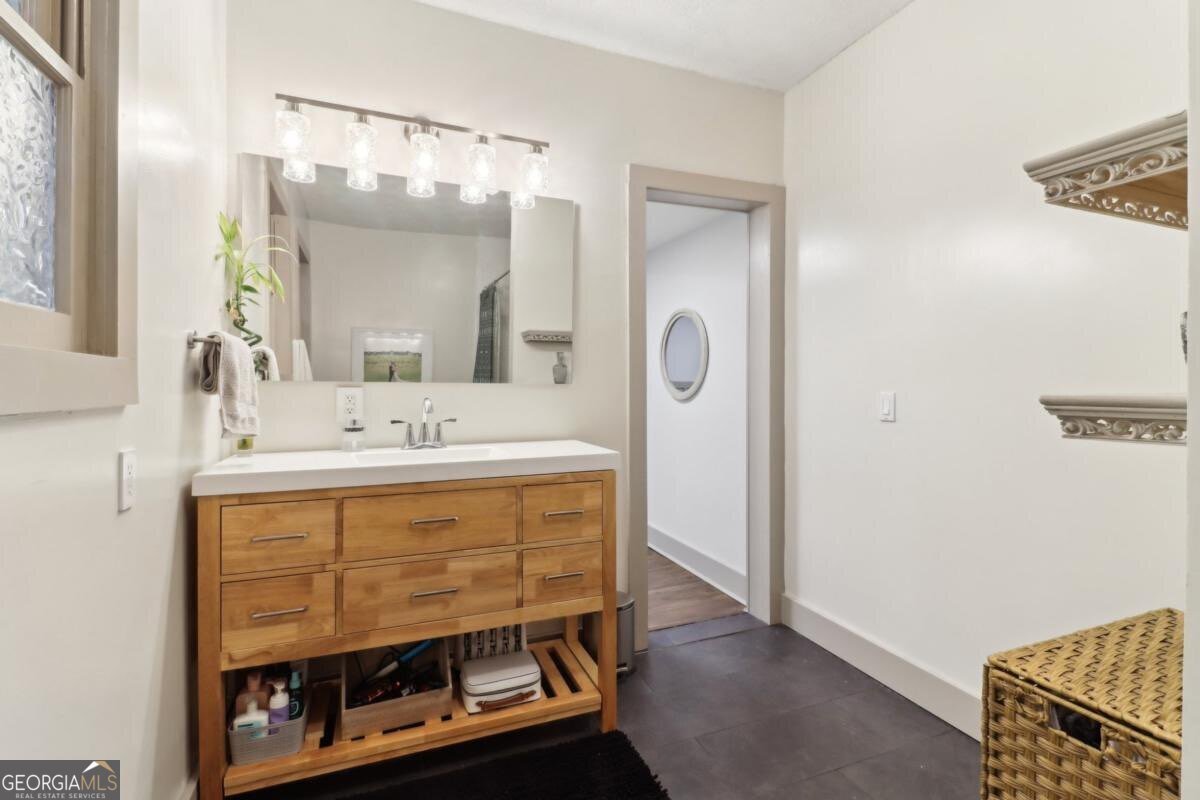 901 Main Street Hogansville - 21