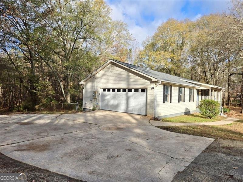 7275 HERNDON Fairburn - 4