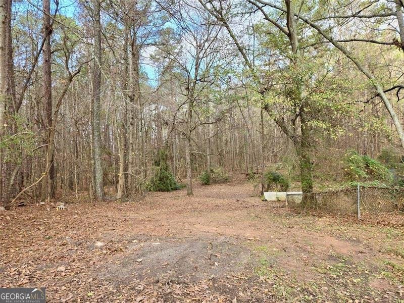 7275 HERNDON Fairburn - 6