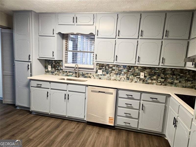 7275 HERNDON Fairburn - 9