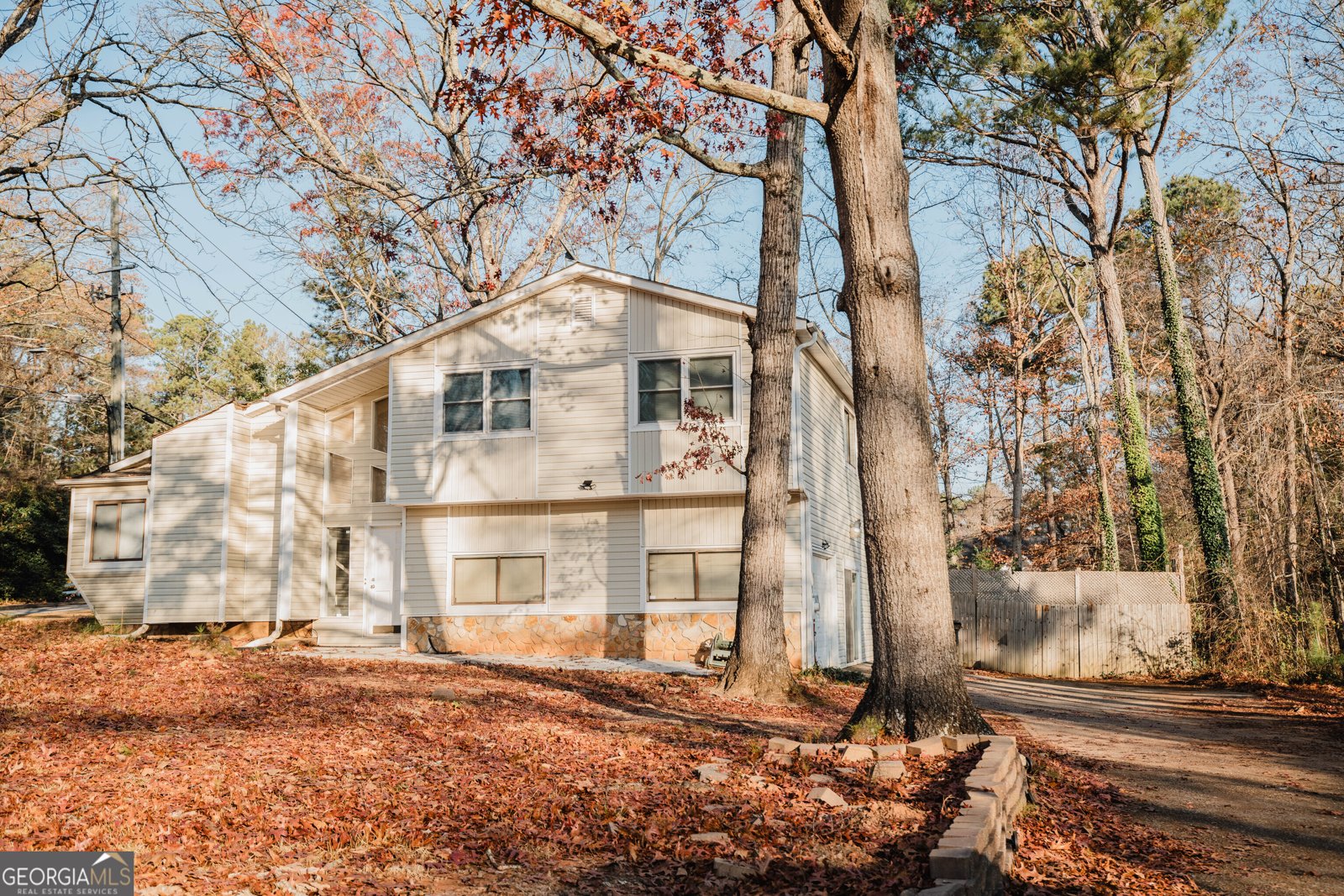 6801 Creekwood Drive Douglasville - 2