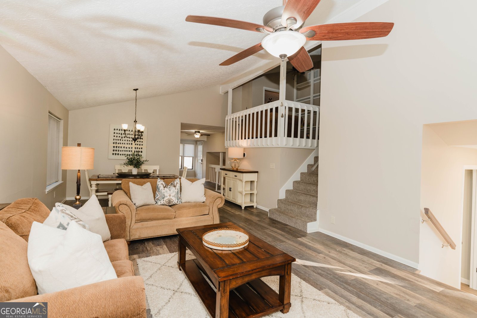 6801 Creekwood Drive Douglasville - 20