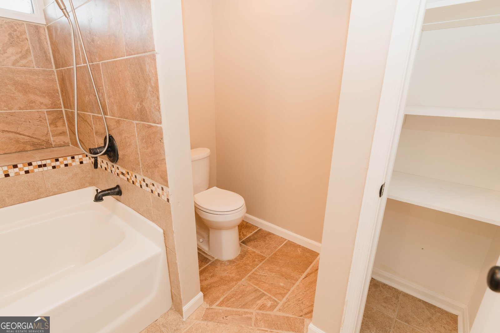 6801 Creekwood Drive Douglasville - 32