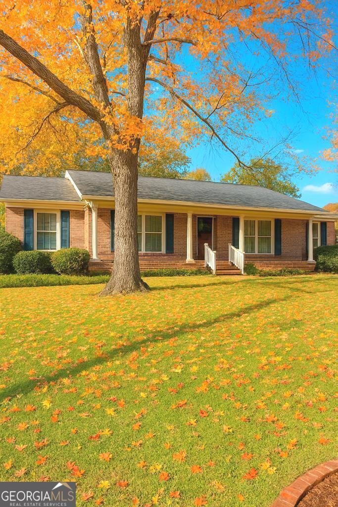 5921 Canterbury Drive Columbus - main photo