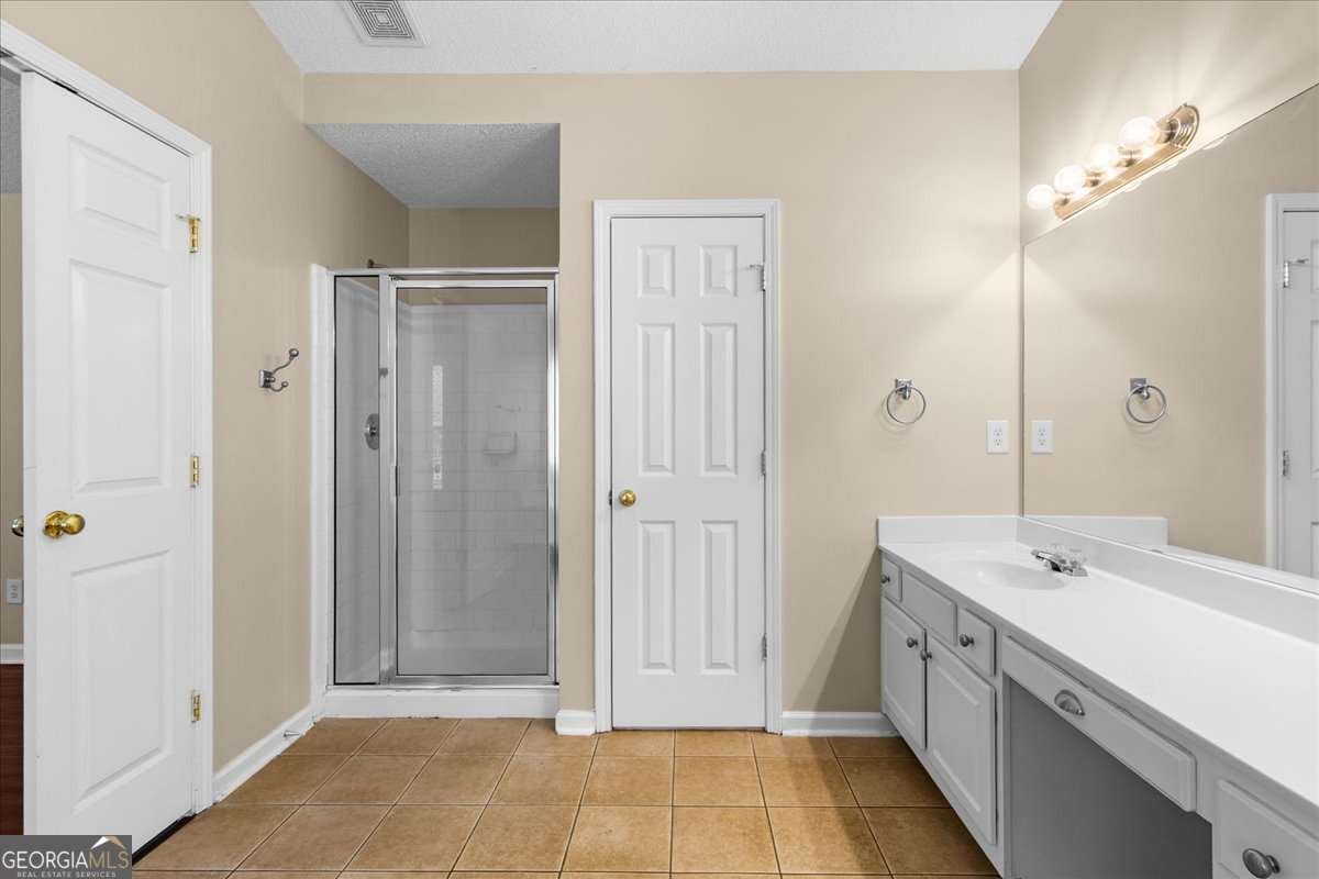 212 Ashland Drive Woodstock - 27