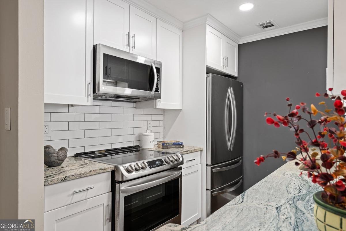 23103 Plantation Drive Atlanta - 12