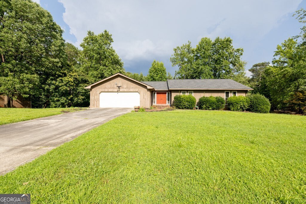 1382 Huntingford Drive Marietta - 2