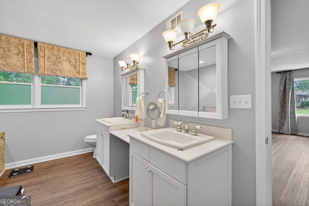 1382 Huntingford Drive Marietta - 28